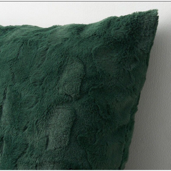 IKEA SPÖKSÄCKMAL SPOKSACKMAL Cushion Cover, Green Fur, 20"x20" (905.666.21) NEW - Picture 4 of 4